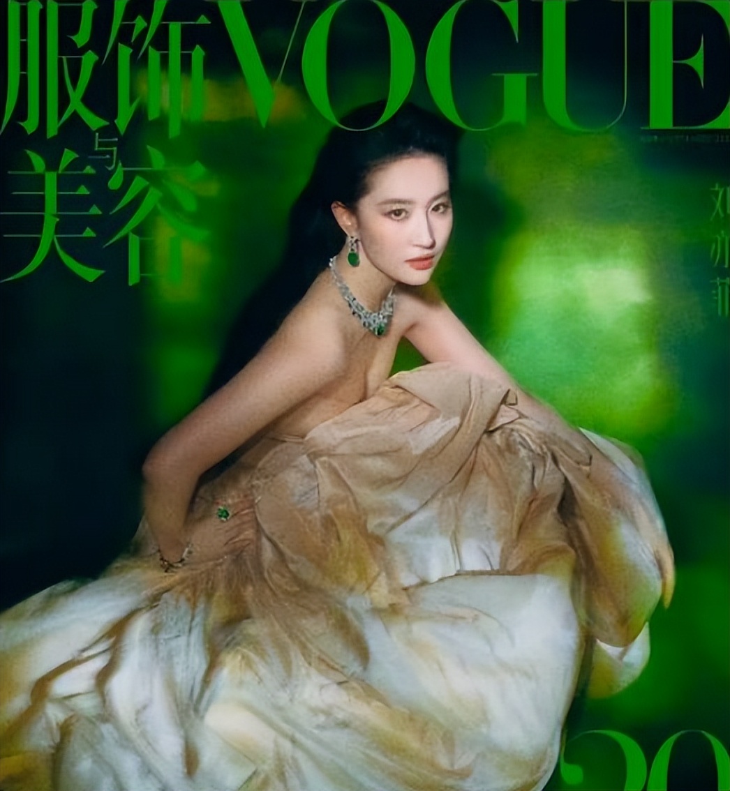 85花格局又变了！3人上桌、2人下桌，杨幂尴尬，赵丽颖赢麻了