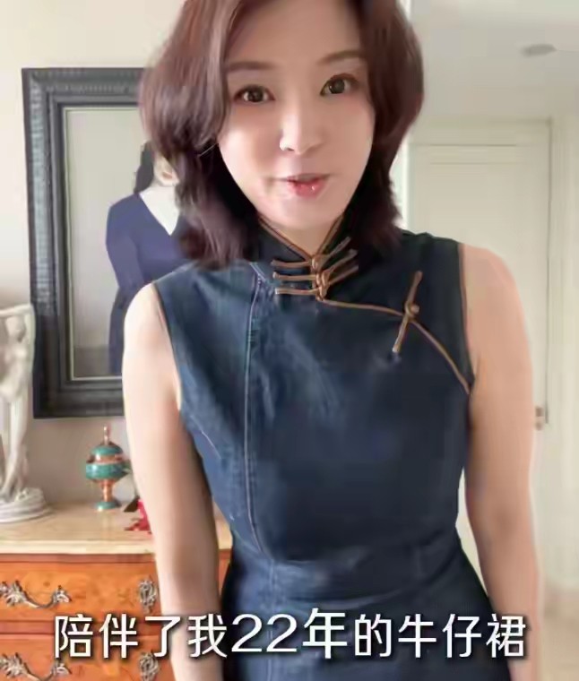 刘芳菲:一条裤子穿十七年,丈夫去世后,如今49岁与猫为伴