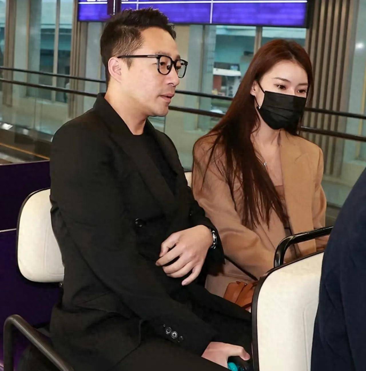 33岁马筱梅被拍到逛夜市？汪小菲娇妻身体底子好，产后15天就出门