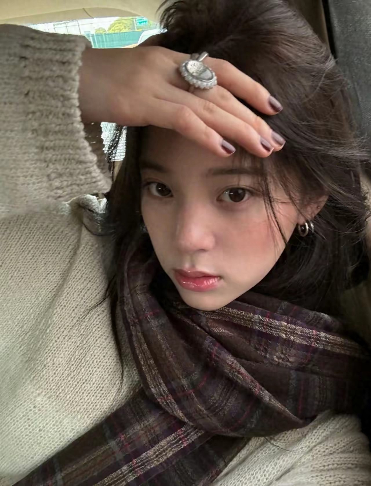 欧阳娜娜更新了好多照片