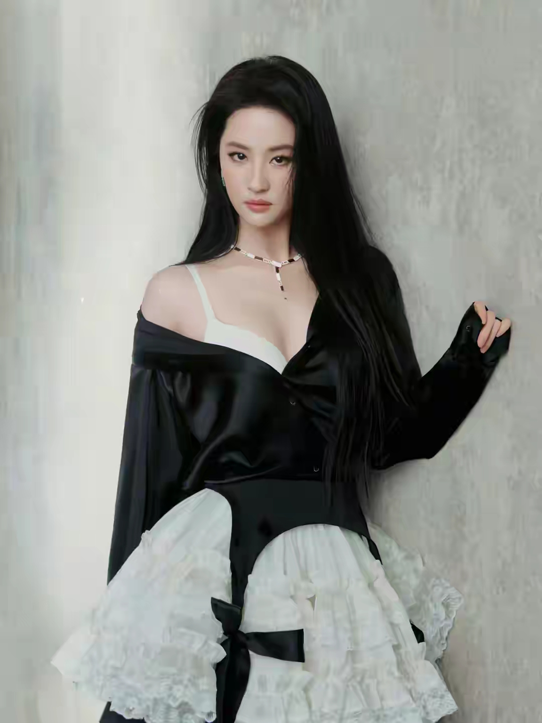 刘亦菲内衣代言这不绝杀吗