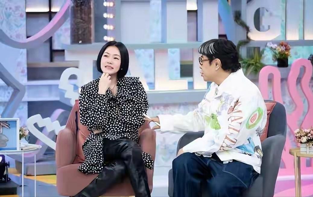 小S终于说出口，流泪忏悔：不该发起去日本旅行，大S就不会离开