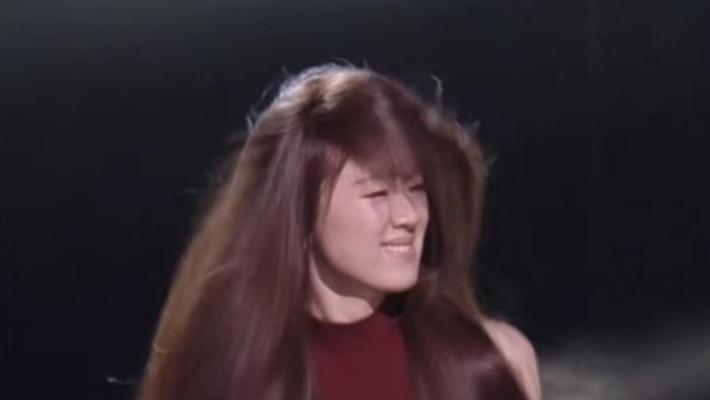 李荣浩大撕单依纯，音乐人吴向飞也下场，两人的回应有本质的区别
