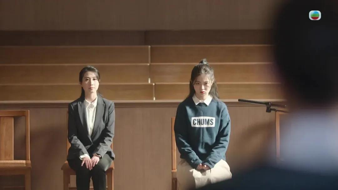 25岁TVB御用学生妹新剧再扮15岁少女，连生气都有点可爱