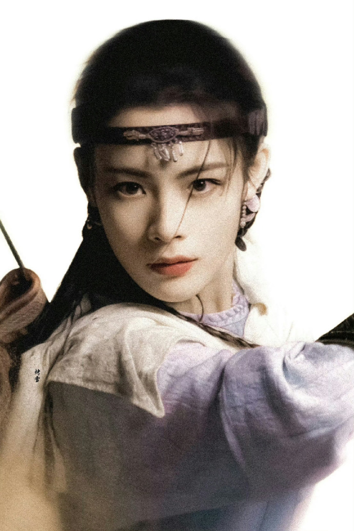 揭秘陈丽君11天补拍镖人幕后：白天沙漠实拍，夜晚回去唱越剧