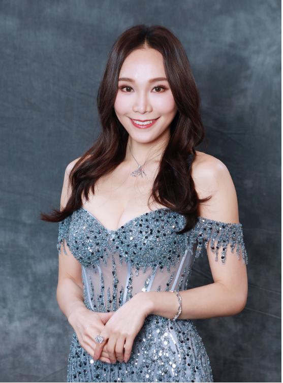 好拼！TVB小花主动敲监制门被拒，为博上位在天桥缺口处跳舞