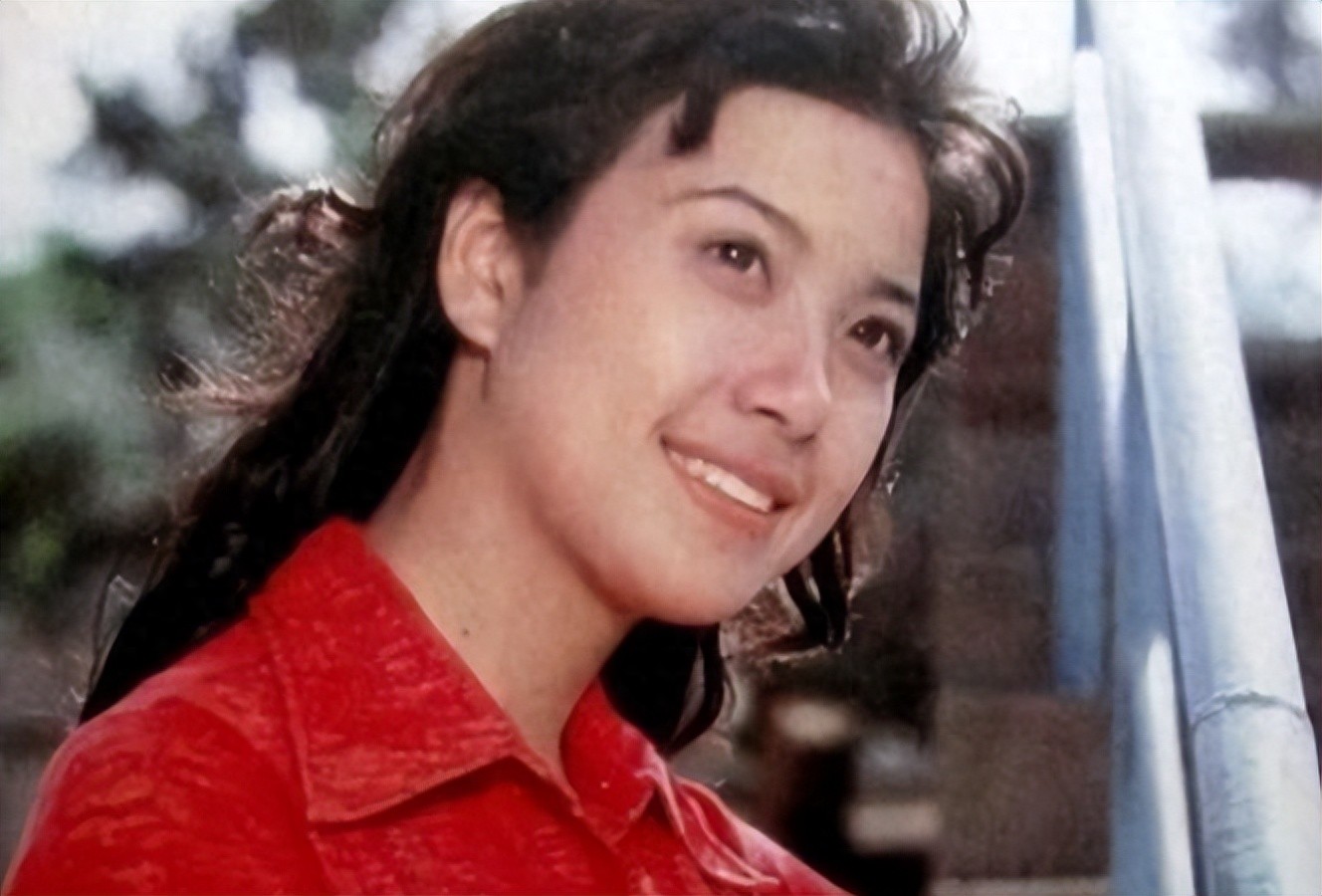 丁克半生顿然醒悟，为了生子毅然离婚，吴玉华如今过的怎么样？