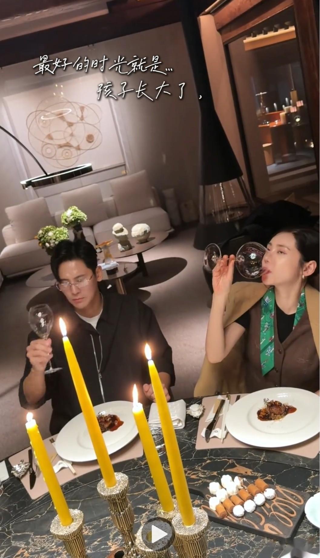 秋瓷炫结婚9周年，夫妻俩去四合院吃烛光晚餐，一封信把她感动哭