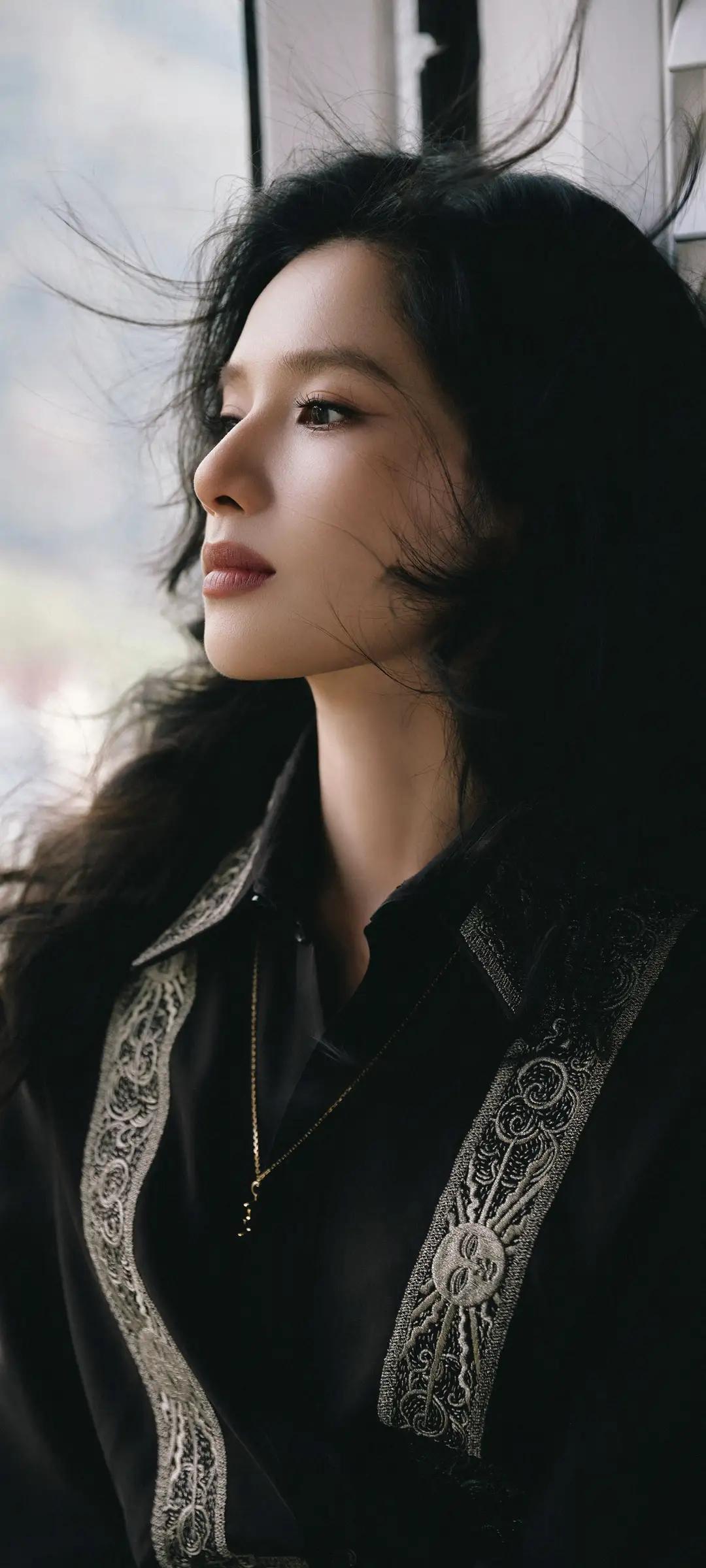 精选明星壁纸（586）张婧仪