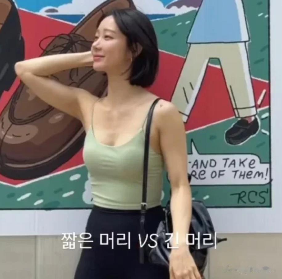 韩国女星离婚带两娃，公开豪宅内部，坦言：带两个孩子真的撑不住