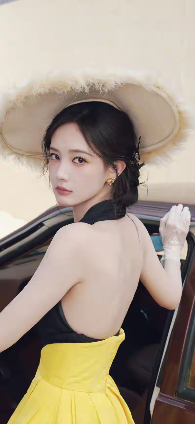 李一桐：感觉比年轻时候更有女人味了