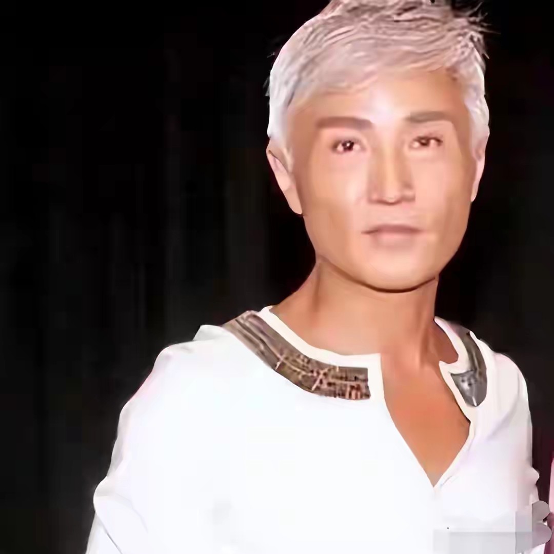 香港知名音乐人周启生怒斥王晶装专家,消费已故巨星,博眼球赚钱