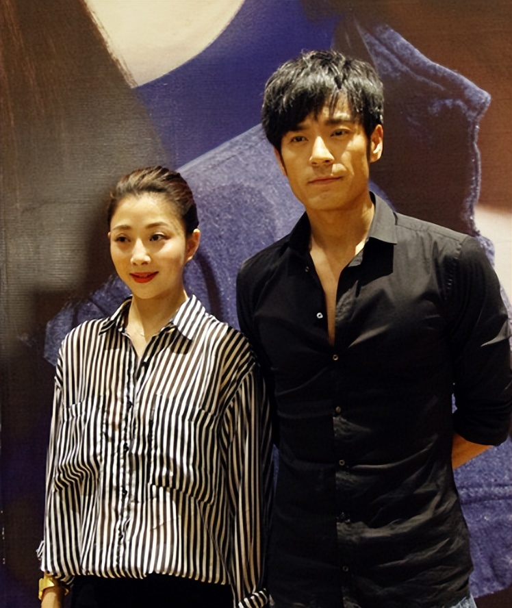 46岁殷桃现状：健身塑造“火辣”细腰，未婚未育生活幸福