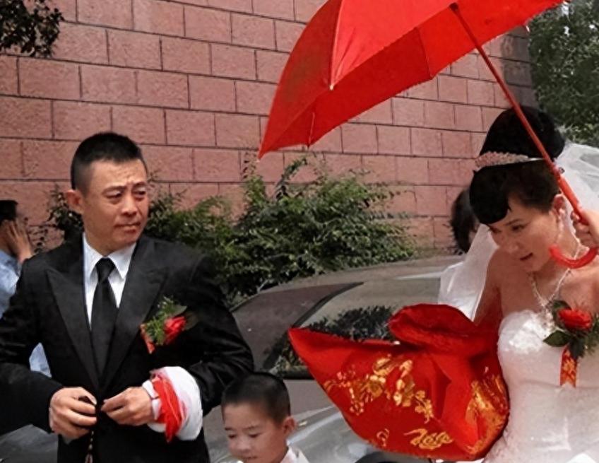 风水轮流转，12年前被侯勇抛弃的糟糠之妻，如今他已高攀不起