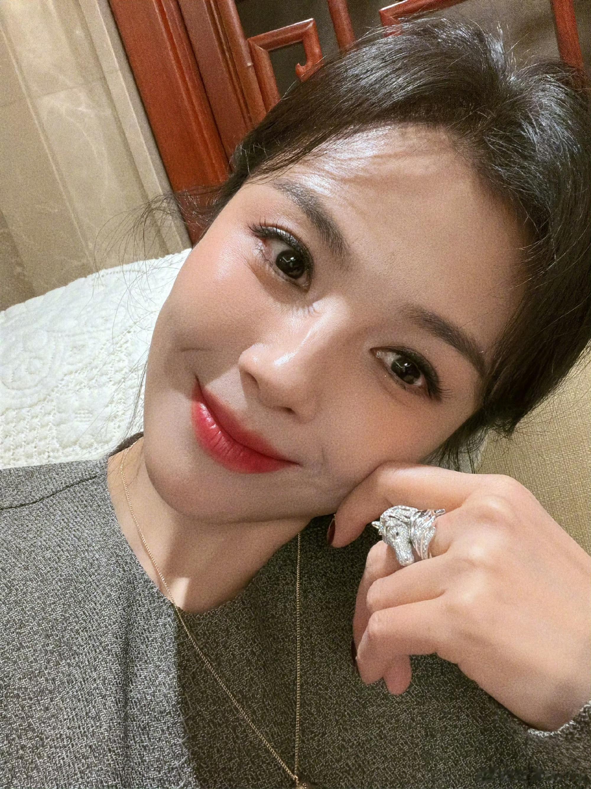 刘涛最新美照 就是硬美