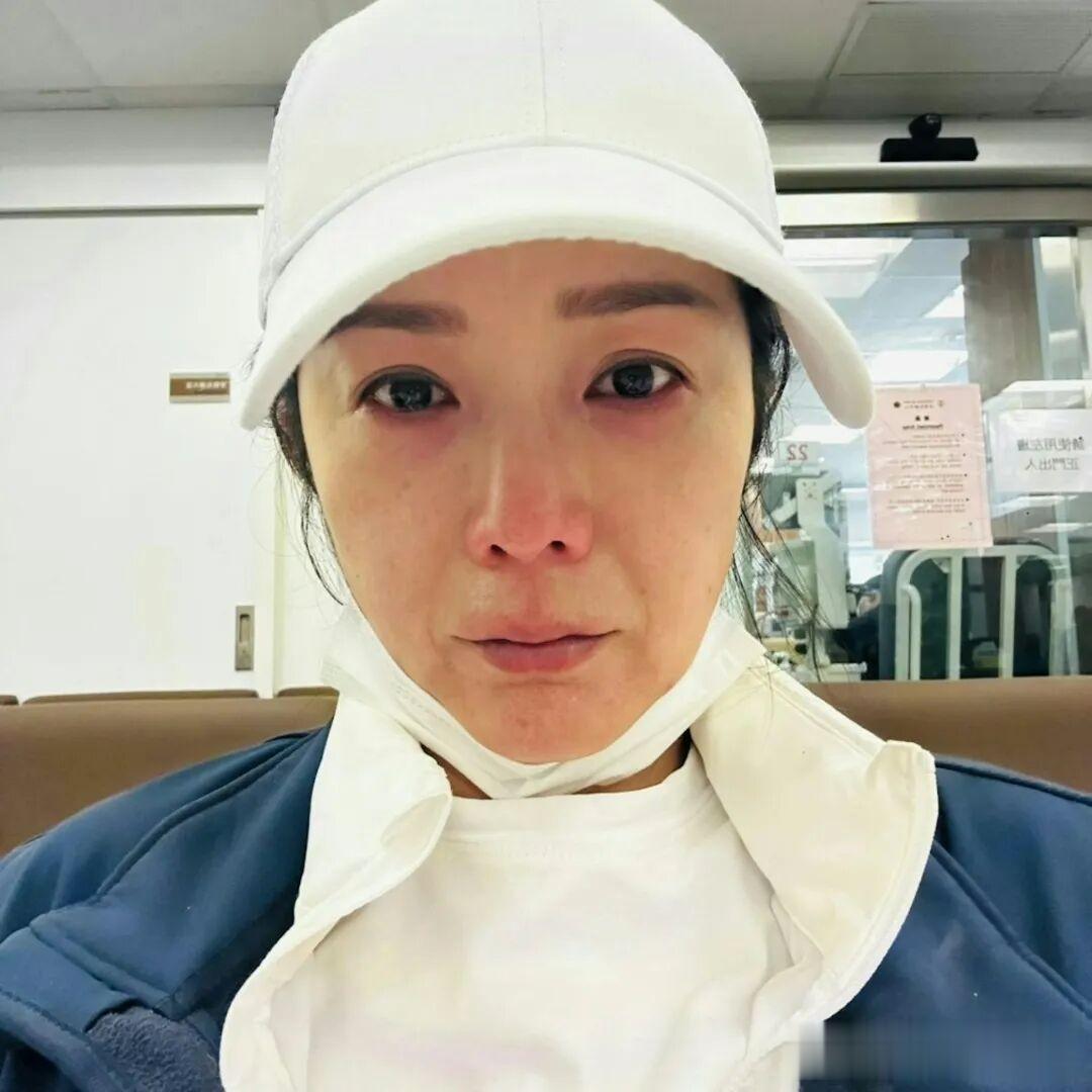 病情恶化！前港姐季军癌细胞已扩散肝脏，胸、颈肿瘤更肉眼可见