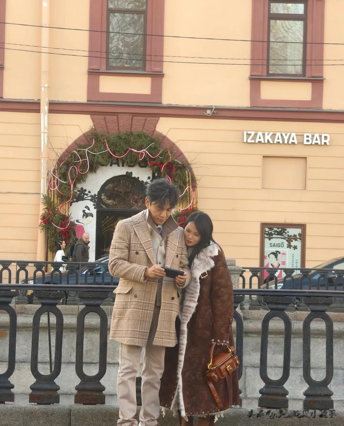 妻旅新一季路透：秦昊伊能静带父母上阵，金莎孙丞潇李纯马頔现身