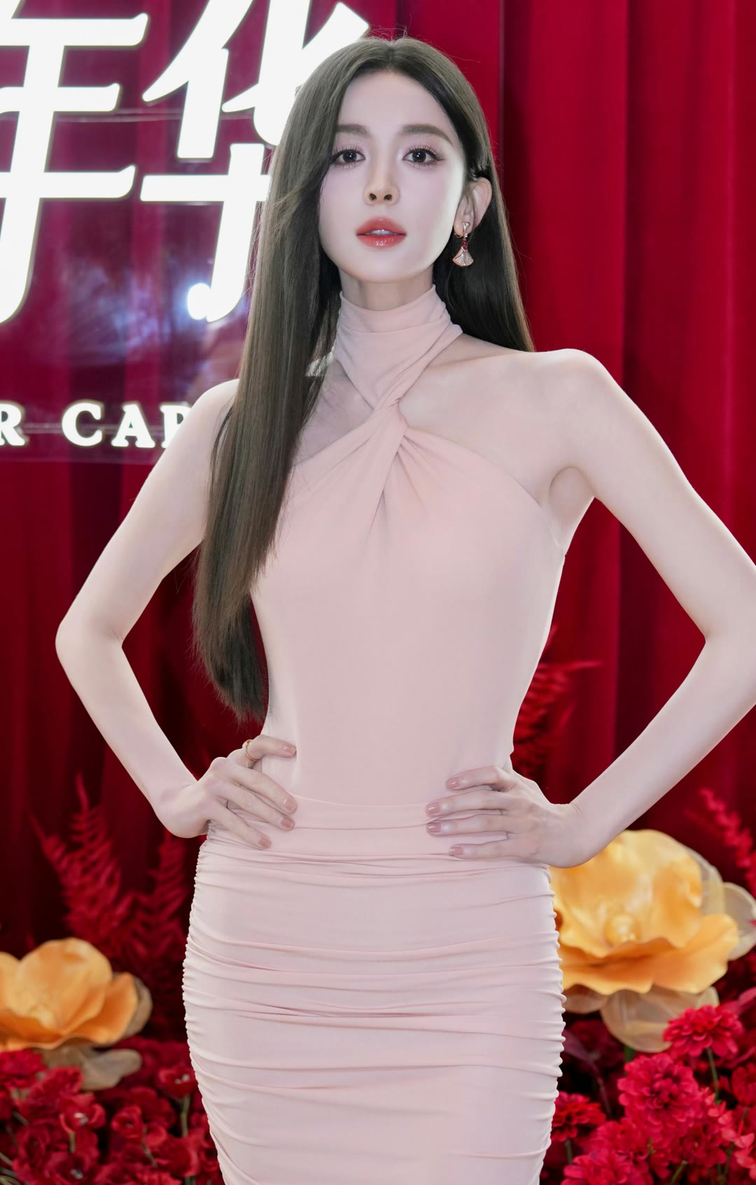 古力娜扎，生动又活泼，谁能不爱呢