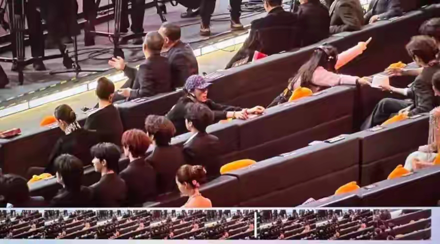 内娱风波再起！微博之夜陷座位风暴，肖战王一博“消失”，杨幂超话遭围攻沦陷