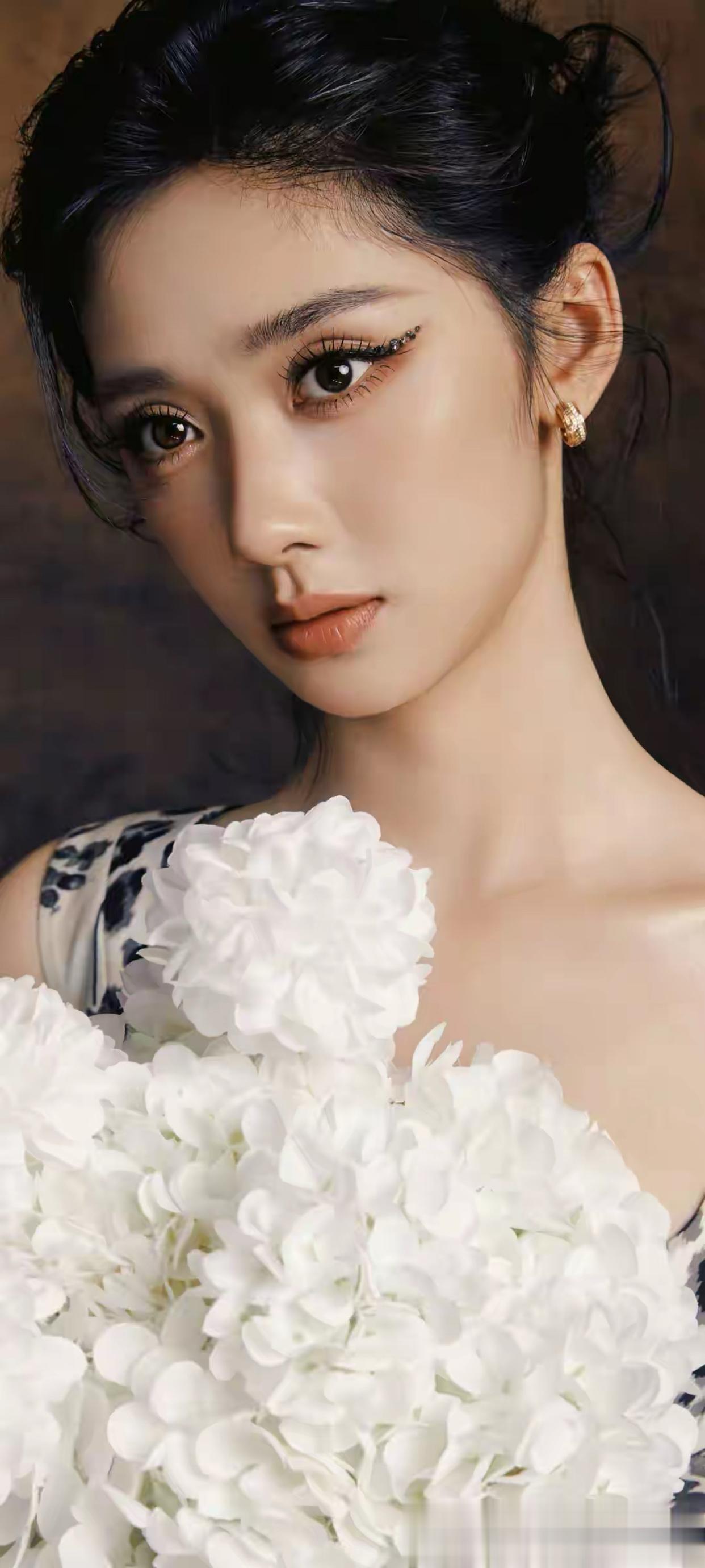 王影璐的感性写真！偶像壁纸！