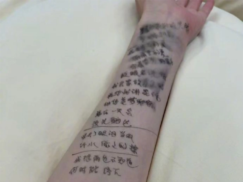 李小冉一公稳居第一，二公团队成绩倒数，北舞毕业却要走笨拙养成路线