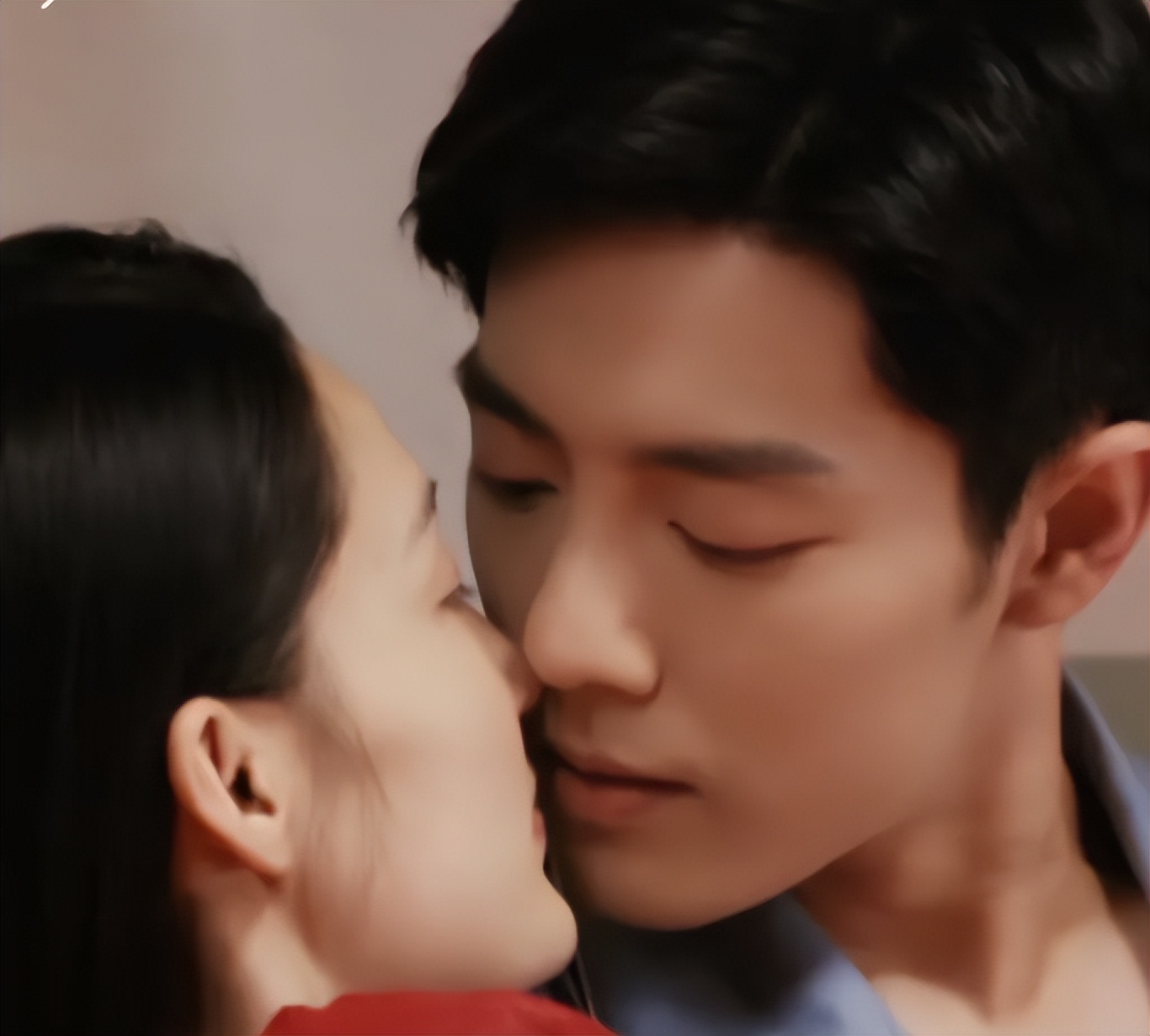 知名大V坦白肖战李沁真实关系，与经纪人相恋传闻，早就真相大白