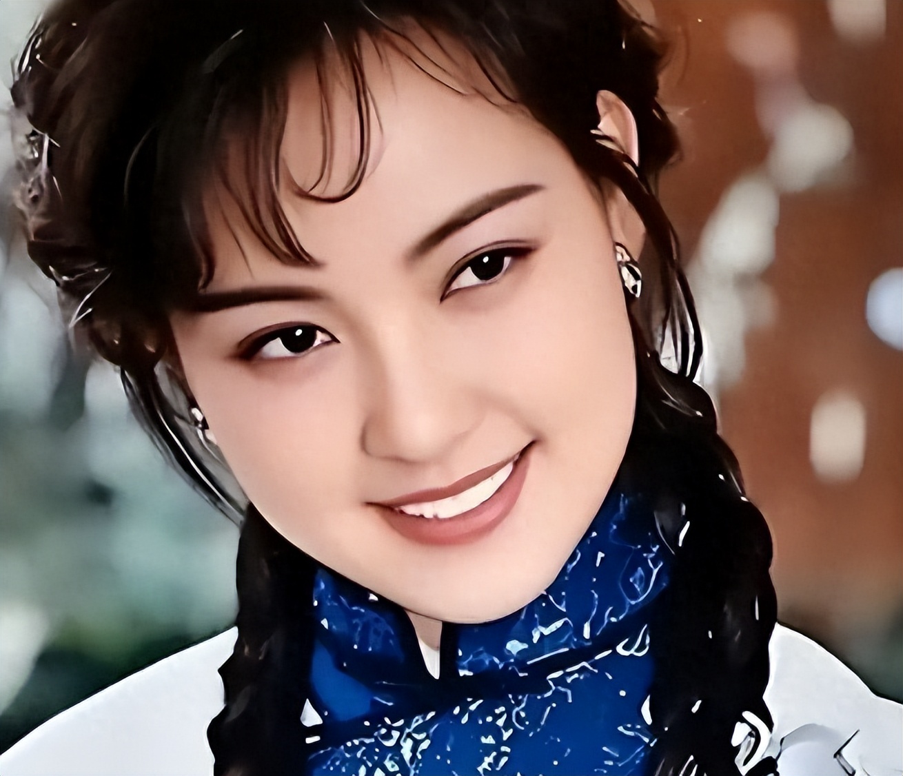 “凌晨在北京去世、有8个男朋友” 75岁的刘晓庆私生活谣言太荒唐