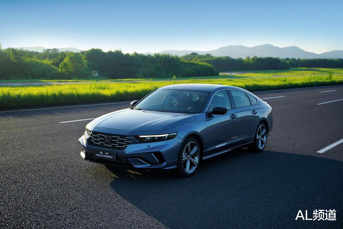 连续两个月破2万辆,雅阁的高销量,来自一种全能操控实力