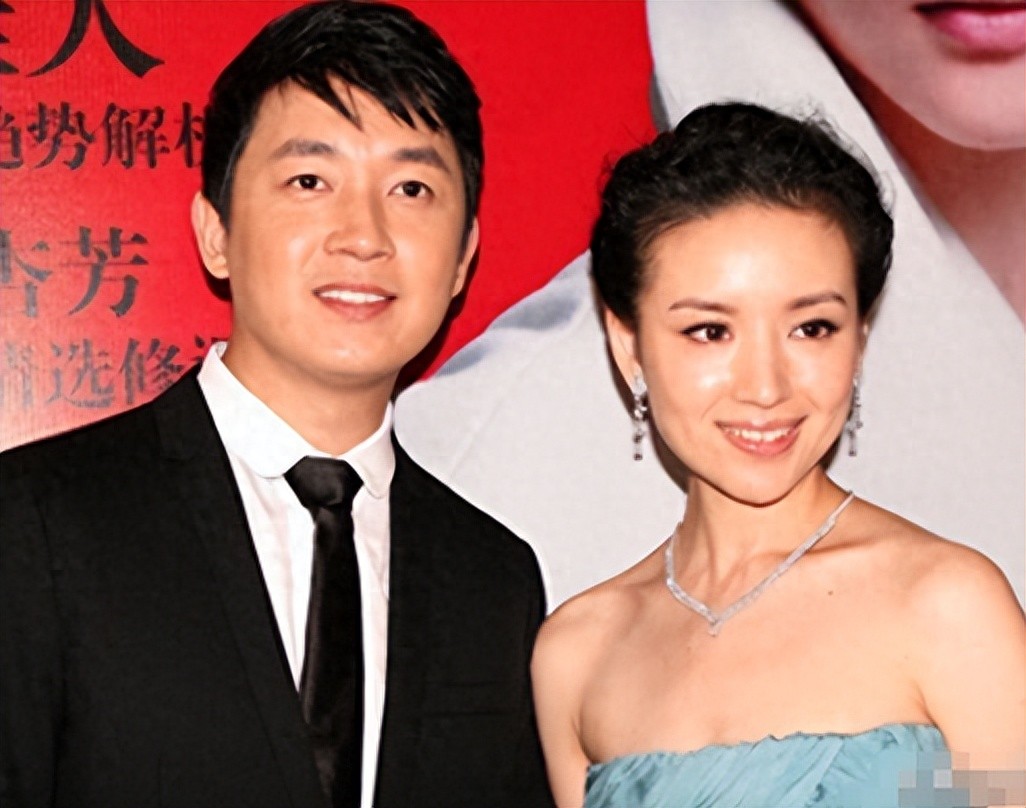 离婚14年恩怨回响，承认自己后悔的董洁，早和潘粤明走上不同的路