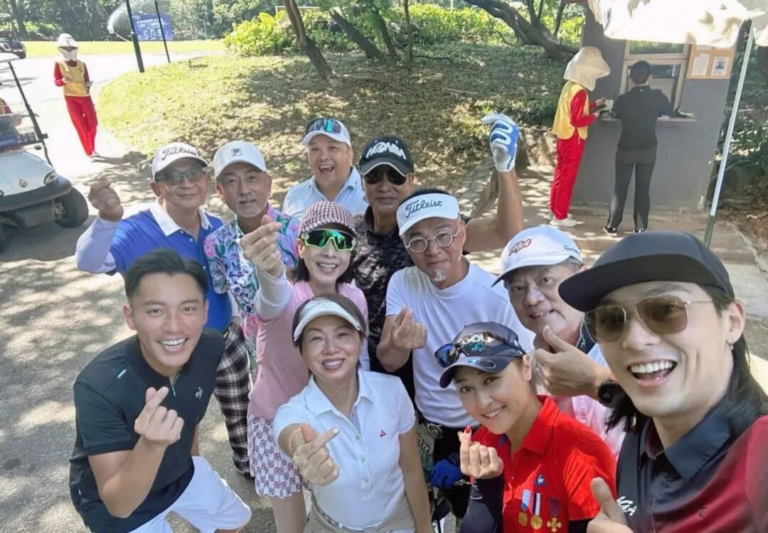 TVB“御用贵妇”庆生照曝光，67岁状态惊人，练气功20年惹争议