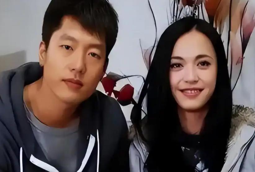 姚晨没想到,离春节不到4天,前夫凌潇肃靠着佟大为,再次翻红