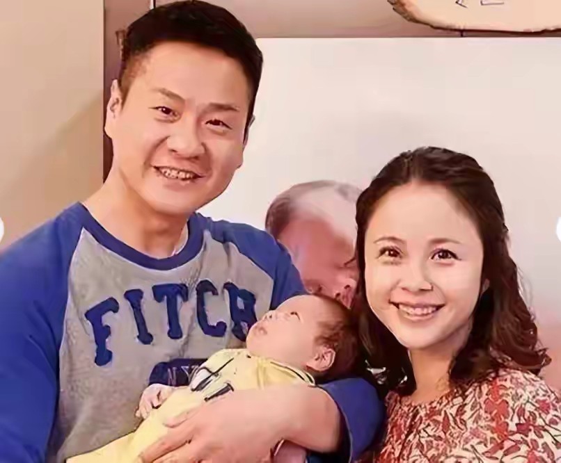 顶级负心汉,成名后与恩人离婚迎娶小三,如今前妻红了他却糊了