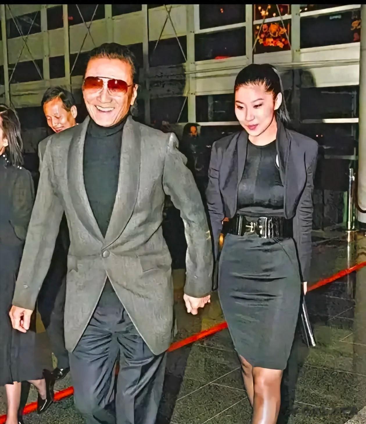 coco透露自己未婚未育,但会抚养弟弟家里三个孩子,原来是扶弟魔