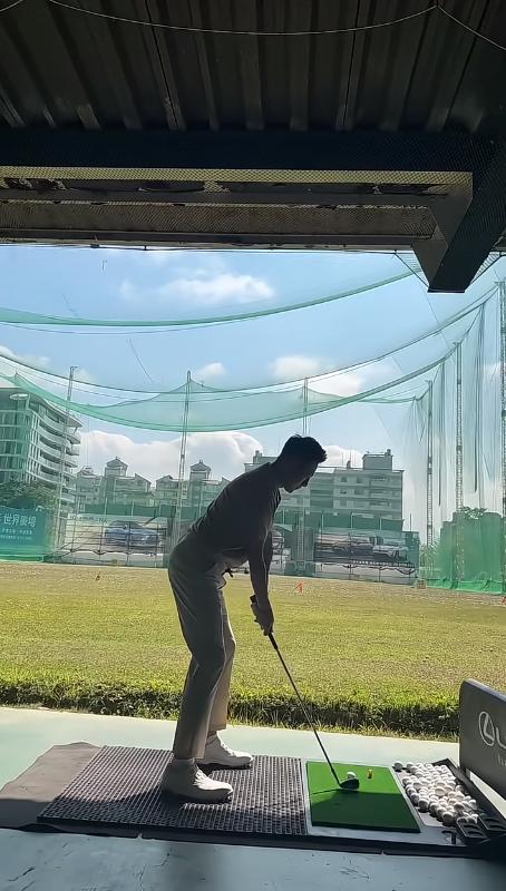 汪小菲除夕晒年夜饭！丈母娘做10道台北名菜，玥儿箖箖超级爱吃