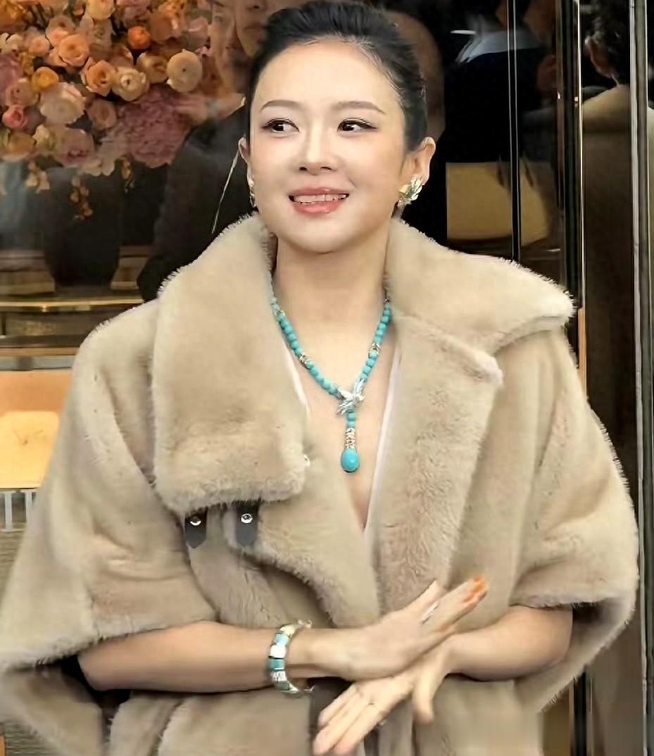 章子怡为角色增重20斤,网友:她这个年纪胖一点反而更美了!