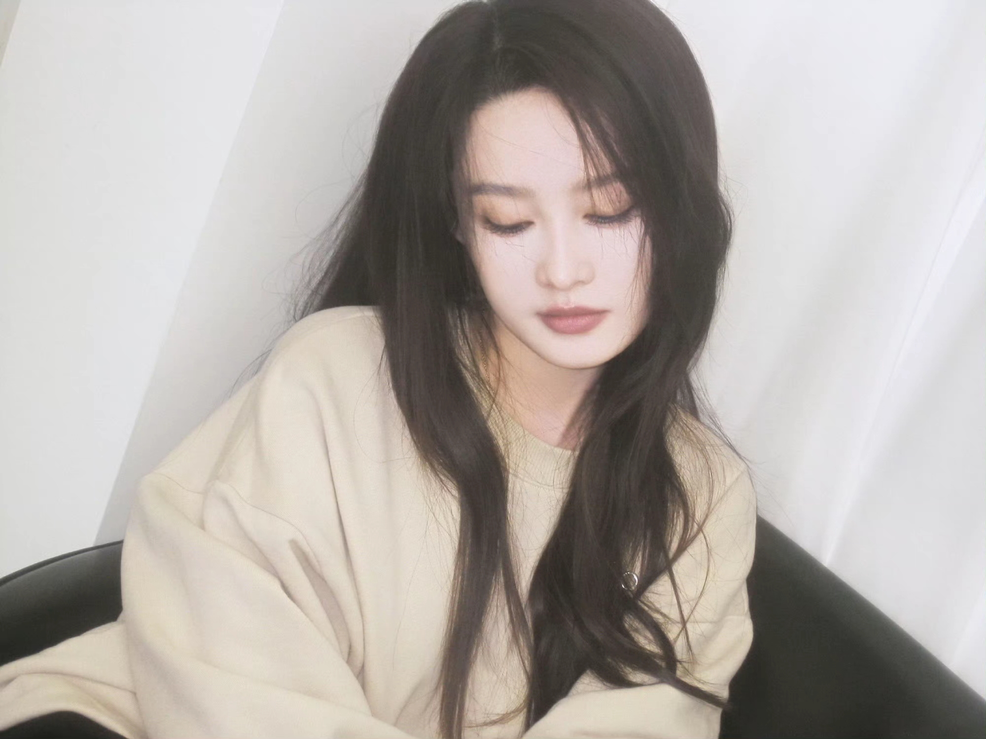 李沁 清冷系美人
