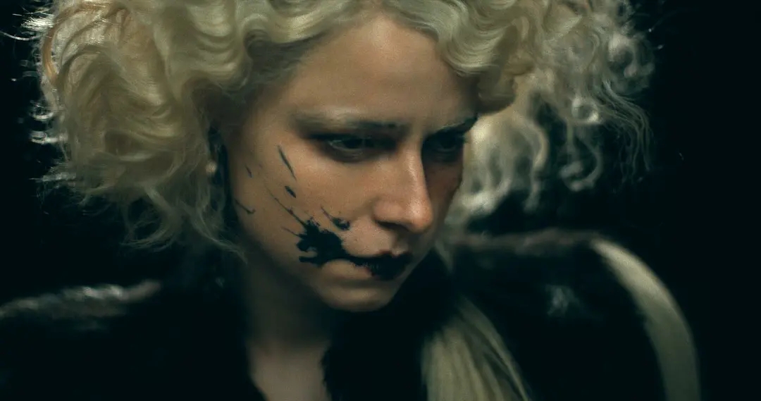 《暗黑新娘!》有奥斯卡级别的表演,也有女性在男权社会中的反抗