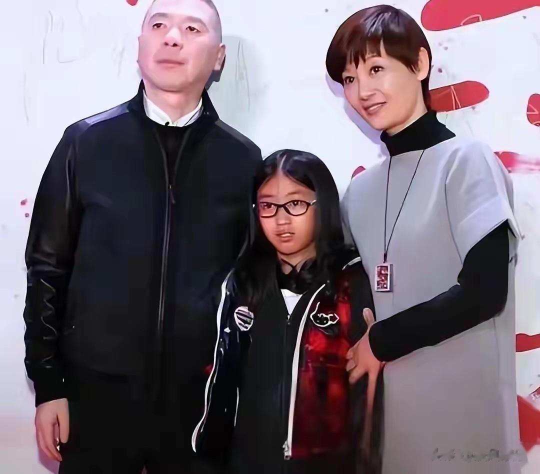 世上没有后悔药？离婚传闻真相大白后的徐帆，已经走了另一条路