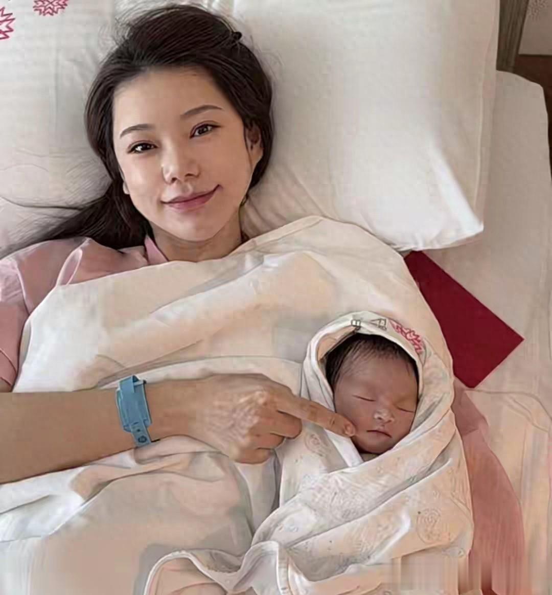 汪小菲这次玩儿砸了,张兰负气离开后不提儿子,麻六记买不动了