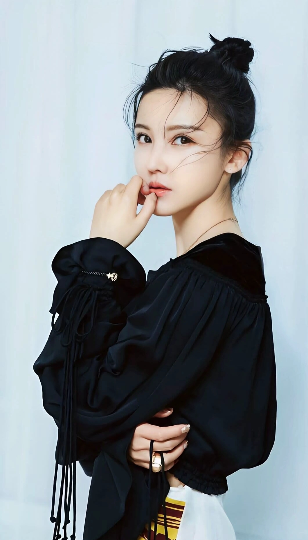 美女壁纸第5042期—杨子姗