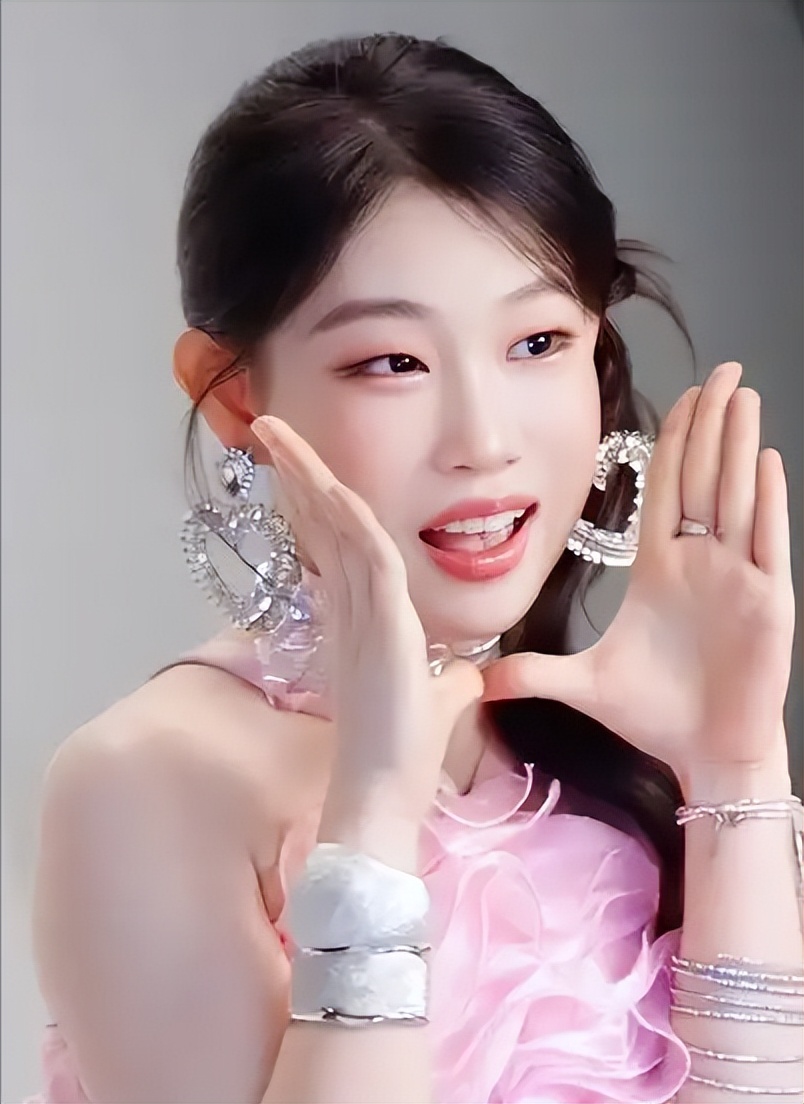 资本家的孩子收手吧！临近春节沈佳润又整幺蛾子，小沈阳都救不了