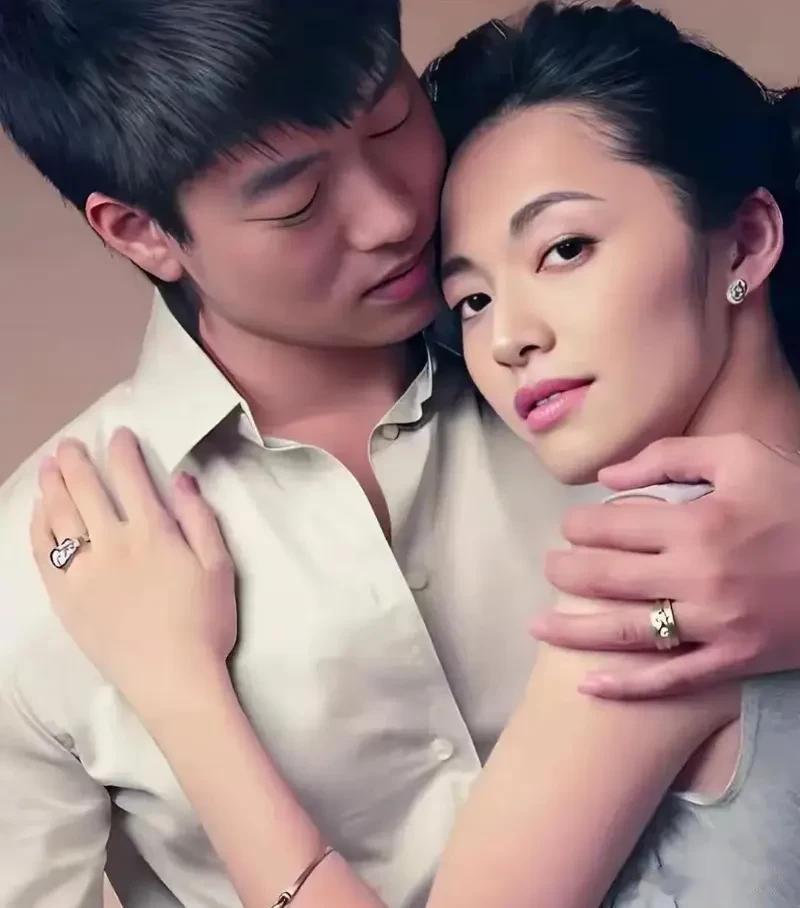 凌潇肃评论区沦陷！唐一菲6年多没更新，都被困在男方第一段婚姻