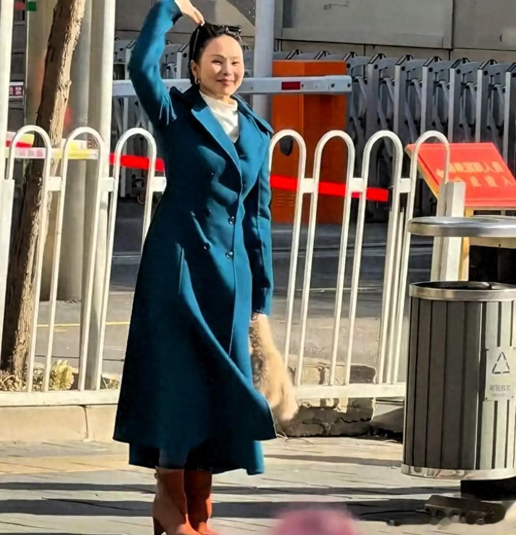 伊能静春晚路透认不出!打扮臃肿土气,真实状态判若两人