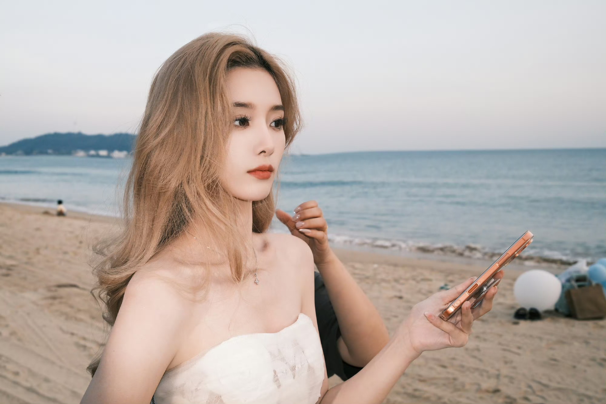 徐艺洋《时尚新娘》性感大片