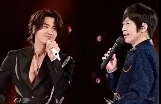 一张提词器照片，把49岁言承旭逼到全网群嘲，真相让所有人闭嘴