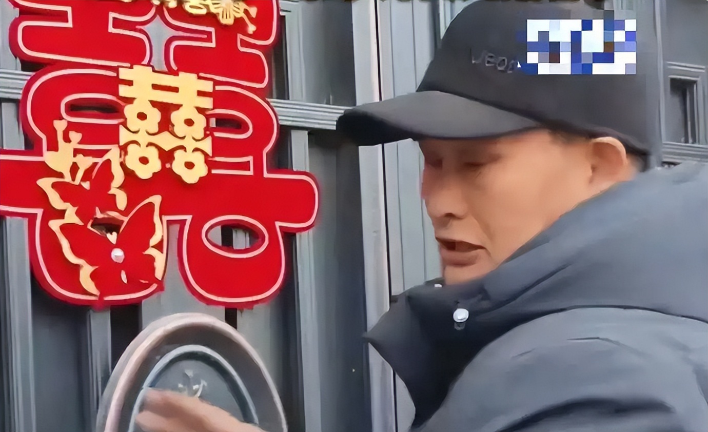纳税破亿？跳楼身亡？出轨儿媳？“大衣哥”朱之文身上谣言太离谱