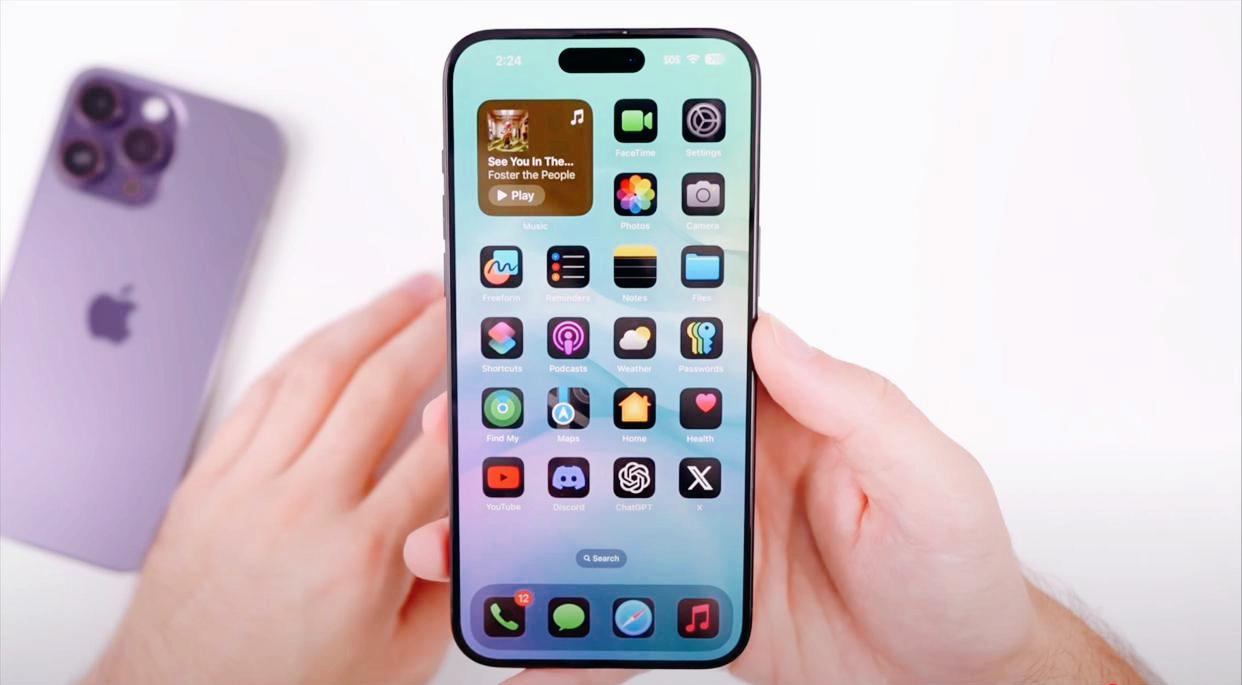 iOS 18.7.7正式版實測：僅3款老iPhone可升級，續航、安全大提升