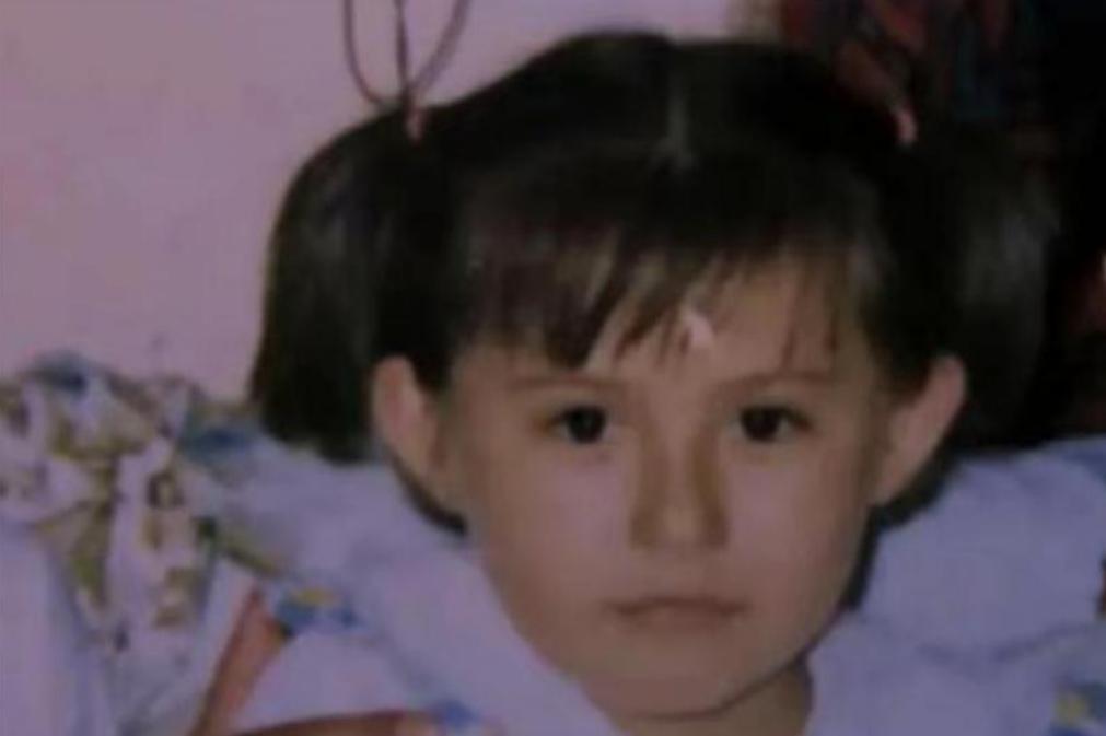 人前光鲜人后心酸!39岁未婚生子的热依扎,从不像表面那样