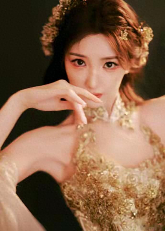 毛晓彤，生活有星意