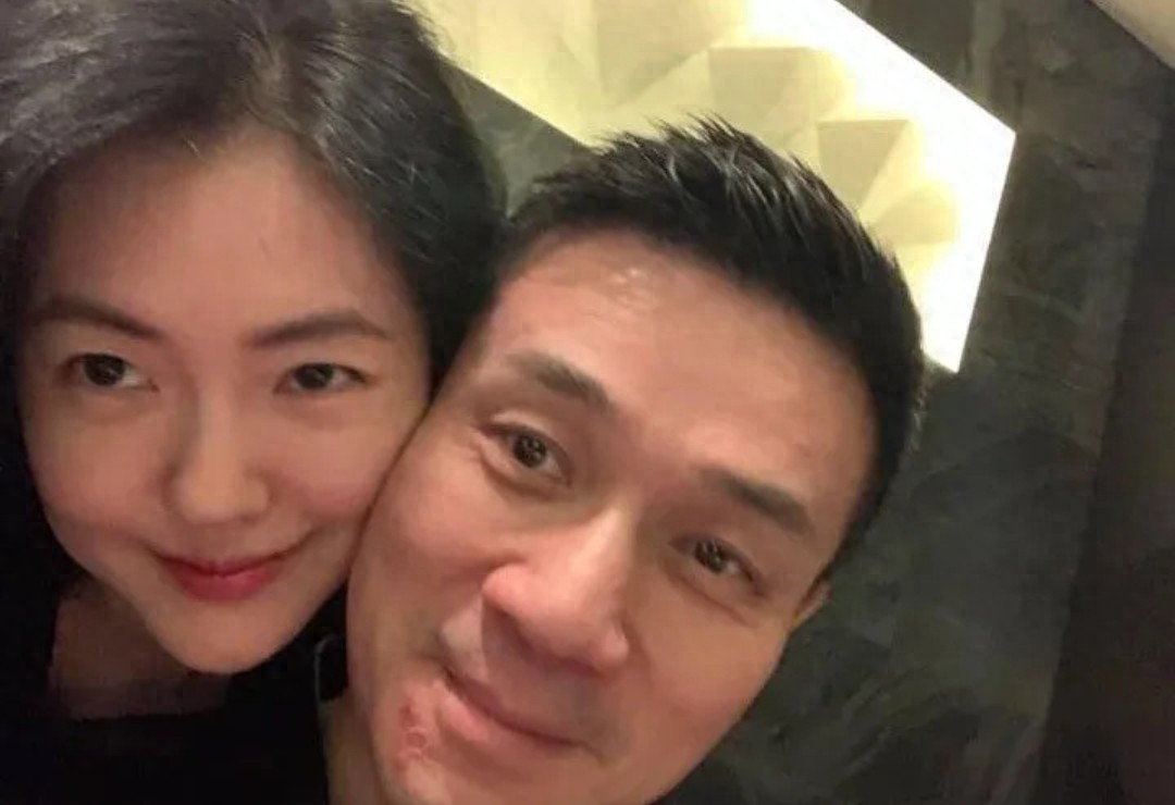 许雅钧的解释很苍白，S妈的回应更离谱，说女粉丝心术不正